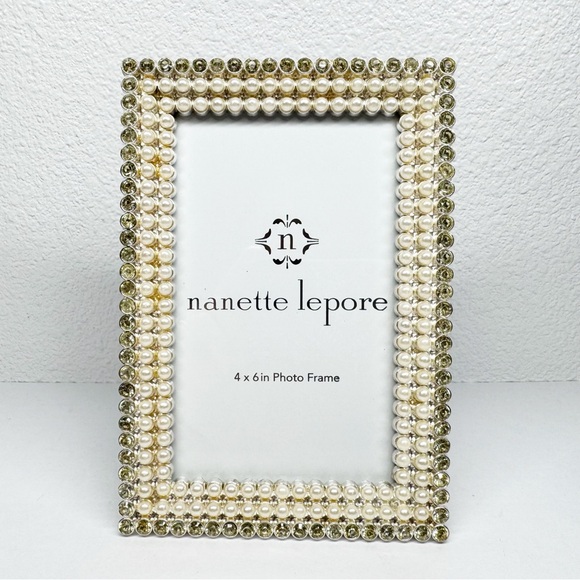 Nanette Lepore Pearl Rhinestone 6x4 Picture Frame - Picture 1 of 10